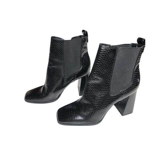 Circus by Sam Edelman Pull on Booties Black Snakeskin 10M Square Toe chunky heel - Picture 3 of 10